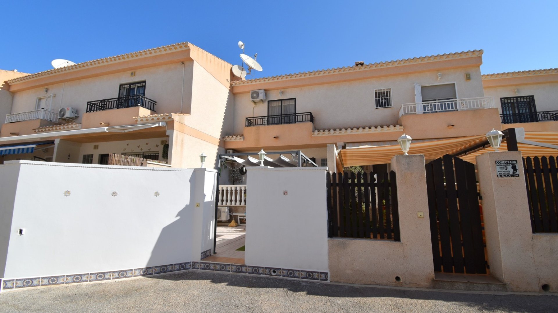 Resale - Townhouse -
Orihuela Costa - Playa Flamenca