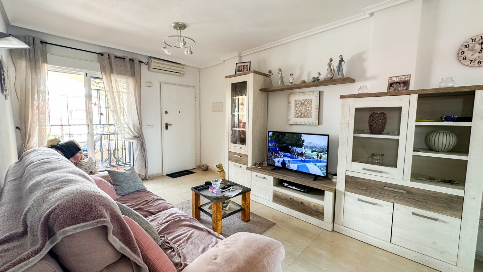 Resale - Townhouse -
Orihuela Costa - Punta Prima