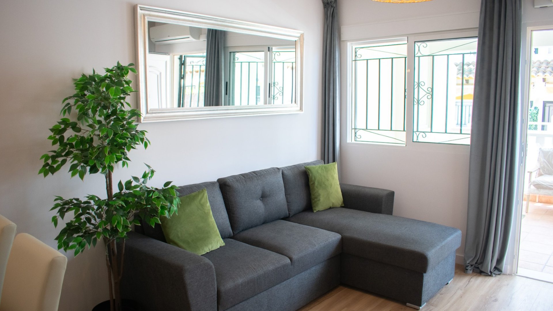 Resale - Townhouse -
Orihuela Costa - Punta Prima