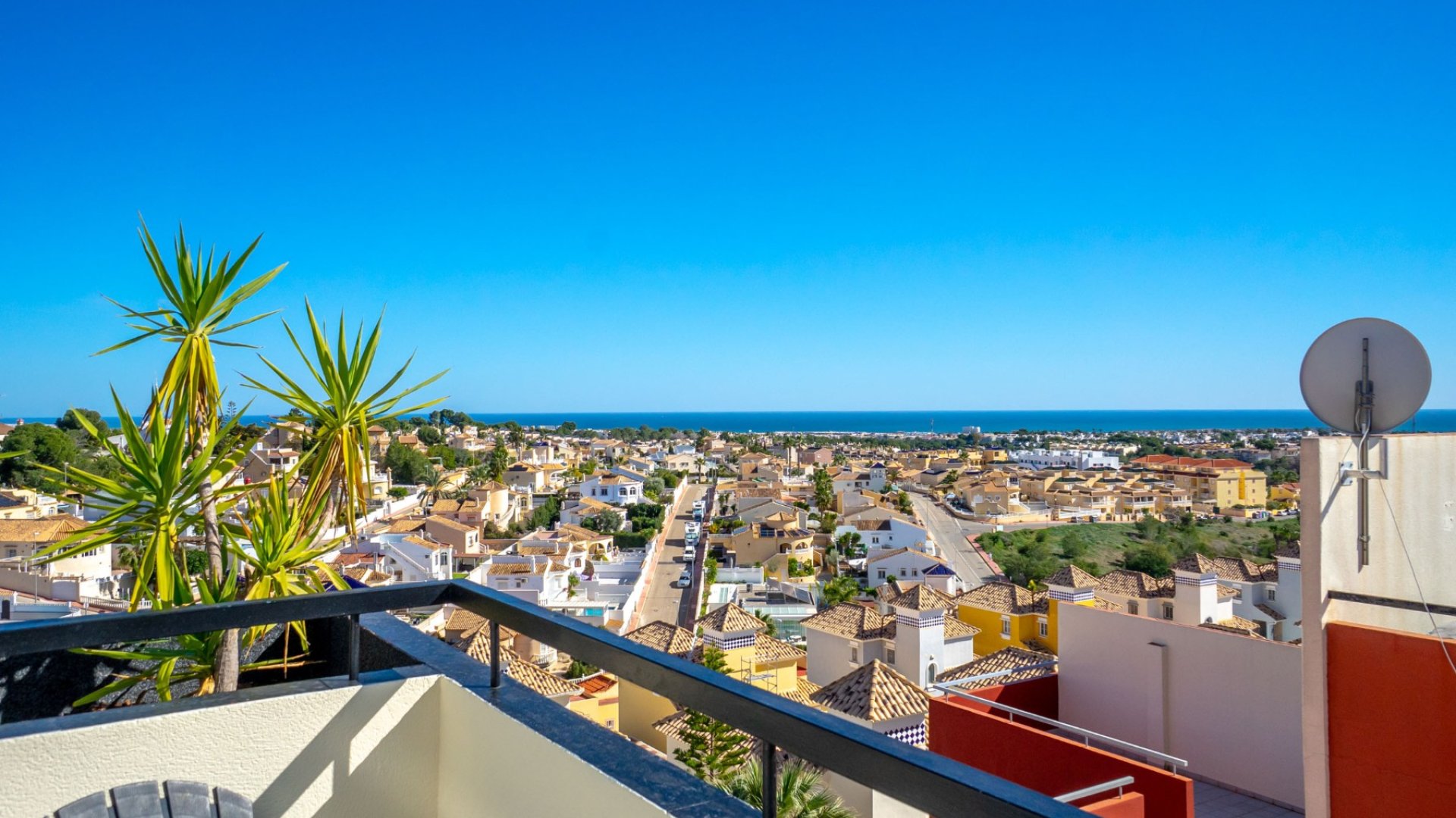 Resale - Townhouse -
Orihuela Costa - Villamartín