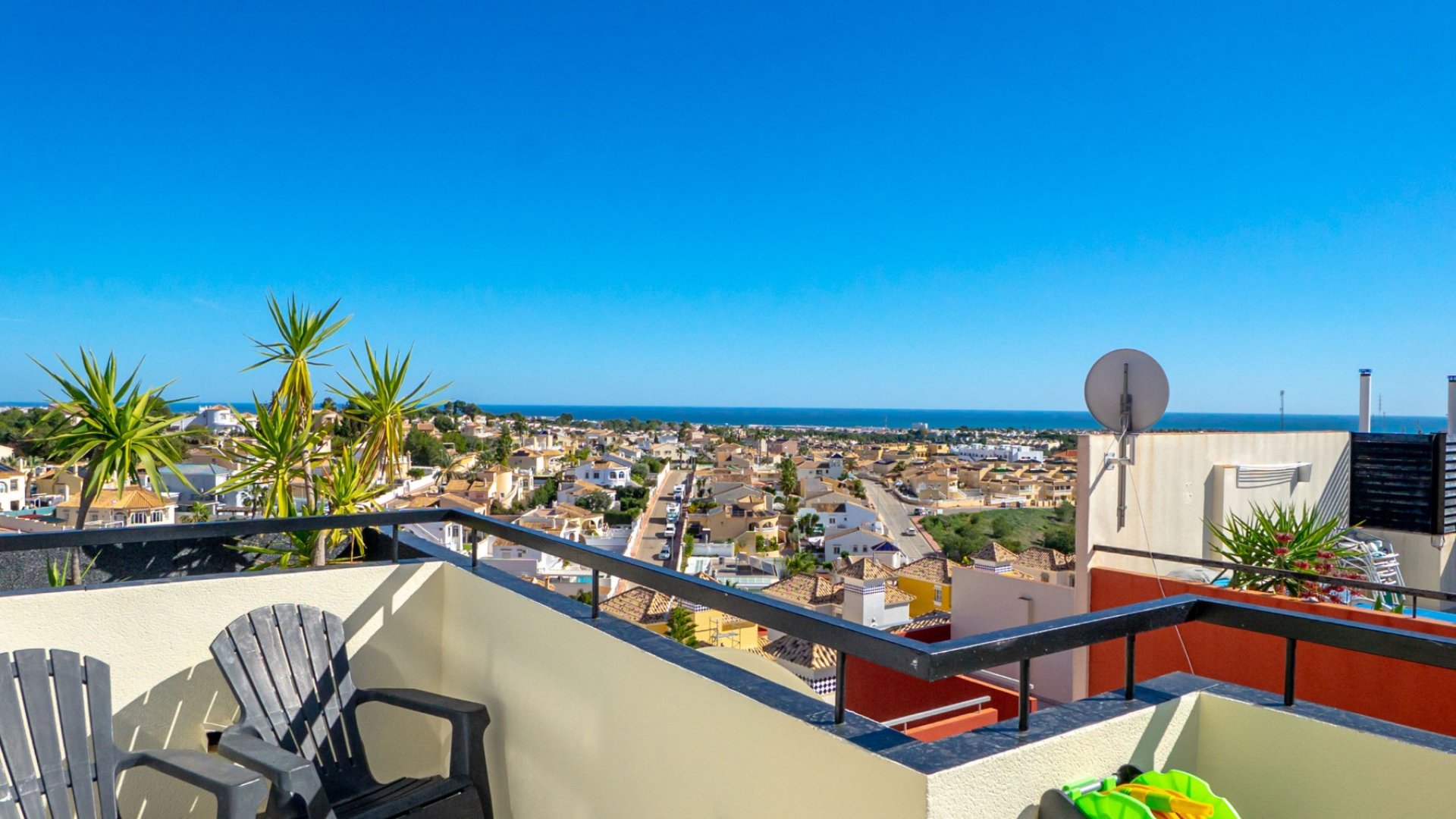 Resale - Townhouse -
Orihuela Costa - Villamartín