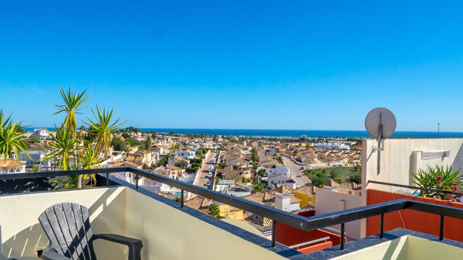 Resale - Townhouse -
Orihuela Costa - Villamartín
