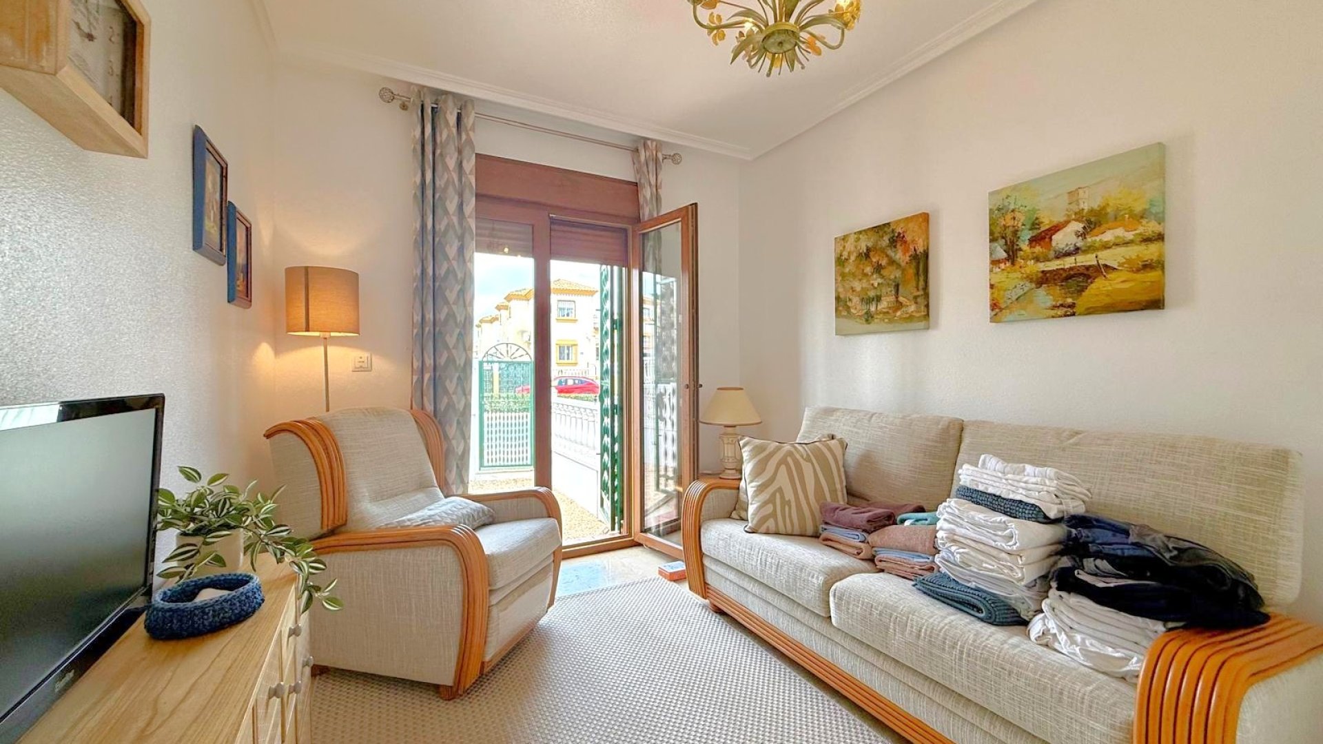 Resale - Townhouse -
Orihuela Costa - Villamartín