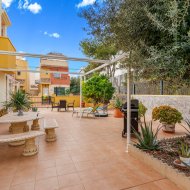 Resale - Townhouse -
Orihuela Costa - Villamartín