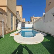 Resale - Townhouse -
Orihuela Costa - Villamartín