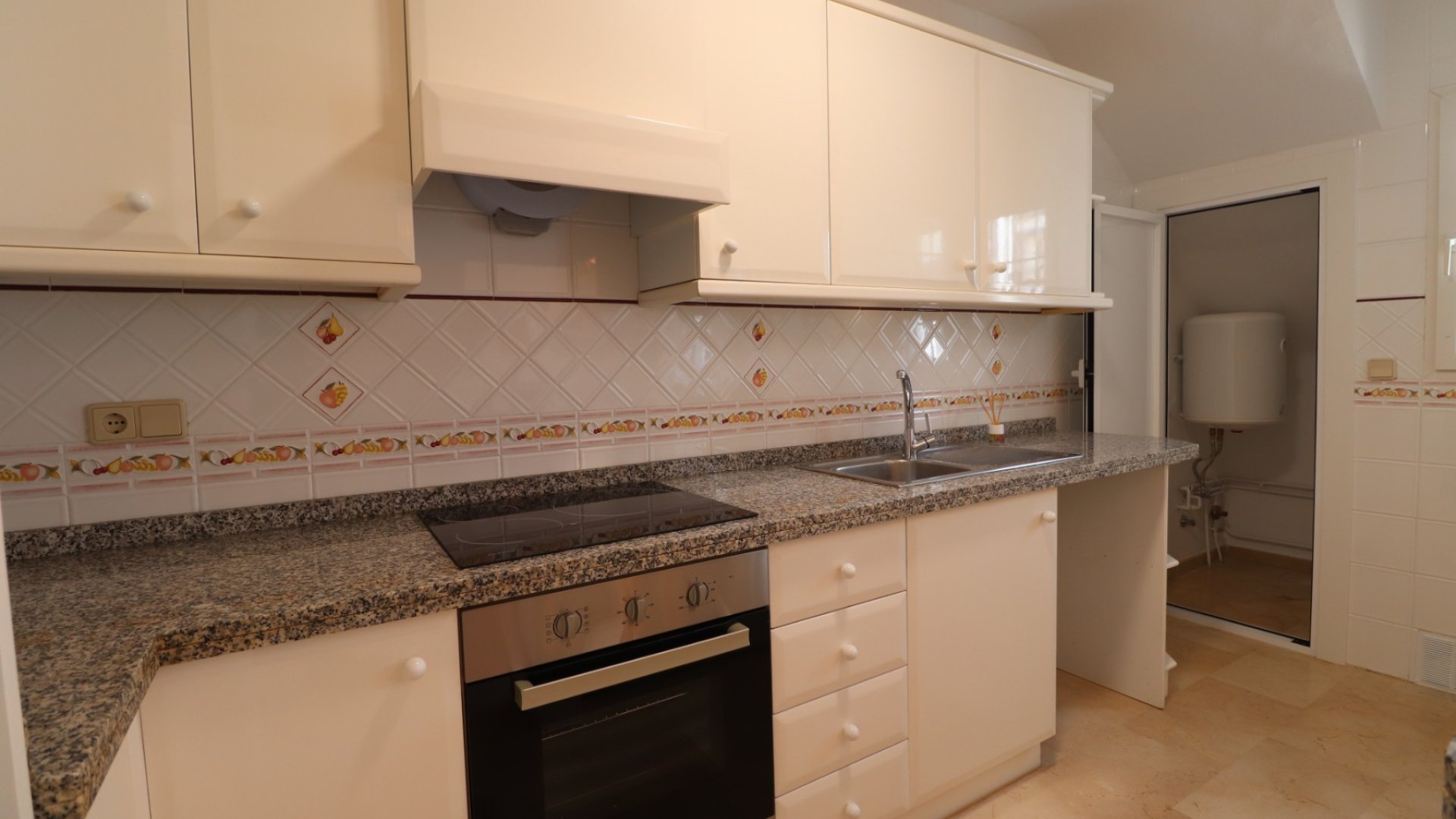 Resale - Townhouse -
Orihuela Costa - Villamartín