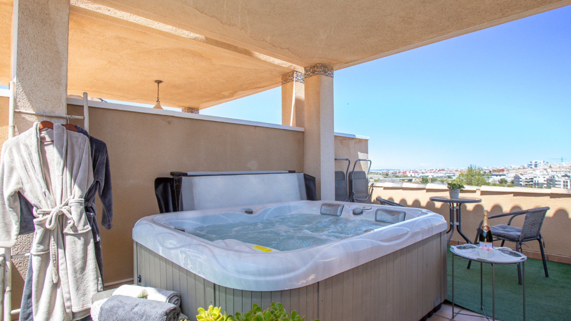 Resale - Townhouse -
Orihuela Costa - Villamartín