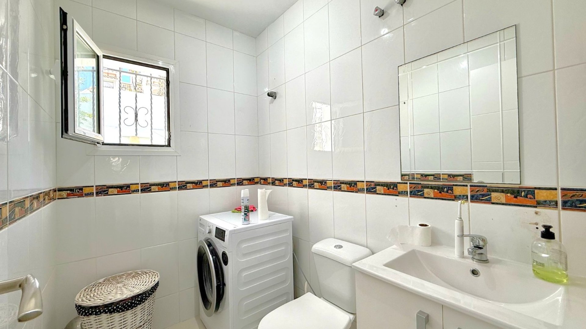 Resale - Townhouse -
Orihuela Costa - Villamartín