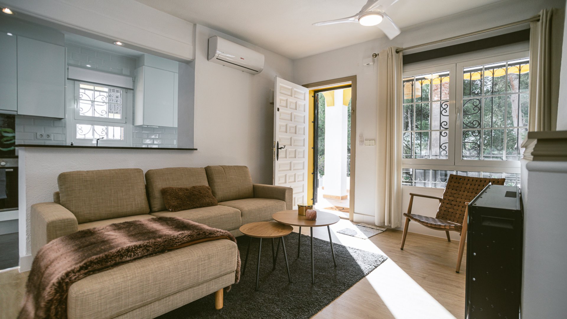 Resale - Townhouse -
Orihuela Costa - Villamartín