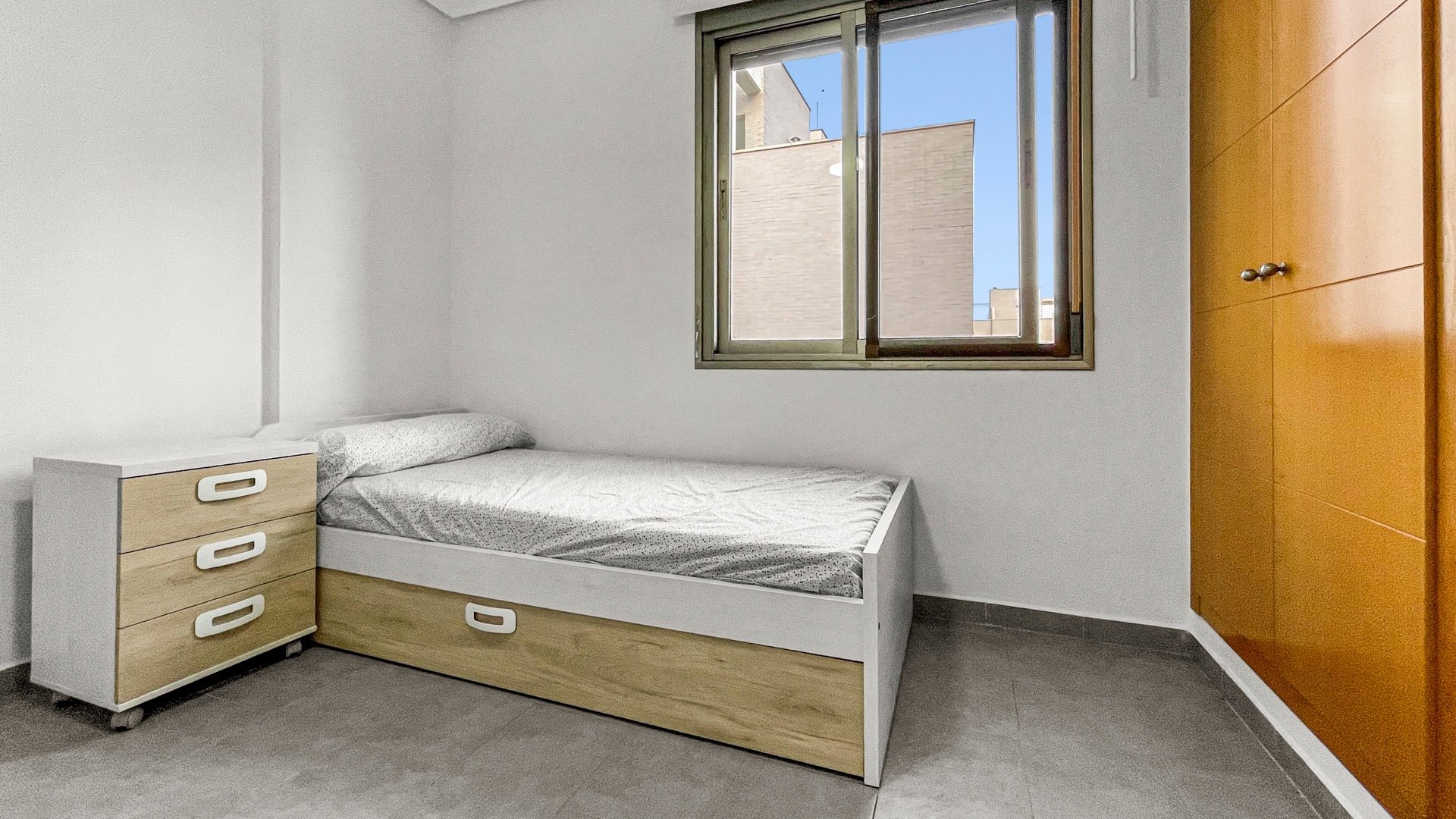 Resale - Townhouse -
Pilar de la Horadada - El Mojón