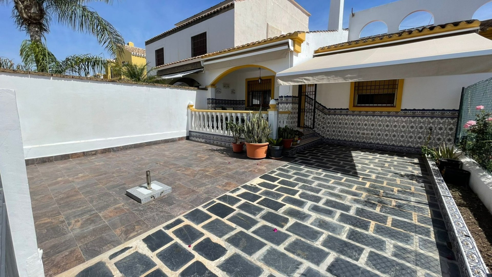 Resale - Townhouse -
Pilar de la Horadada - Torre de la Horadada