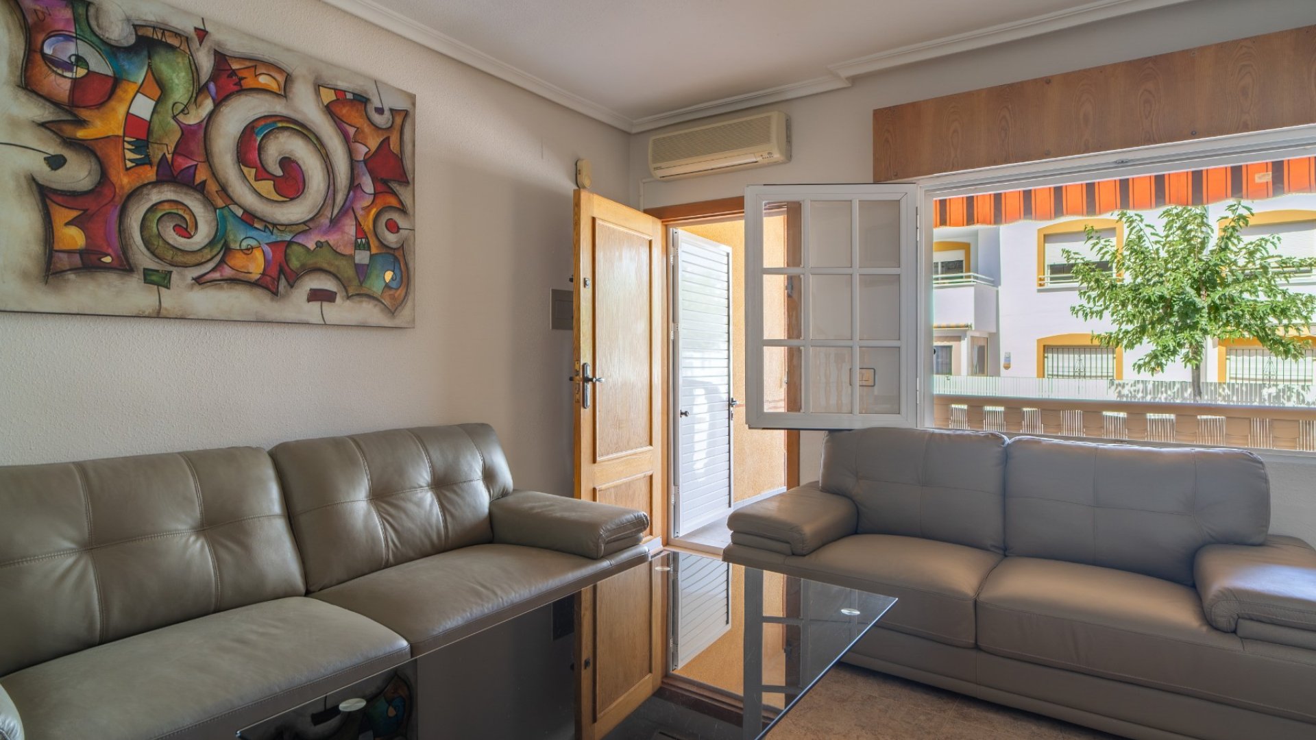 Resale - Townhouse -
Pilar de la Horadada - Torre de la Horadada