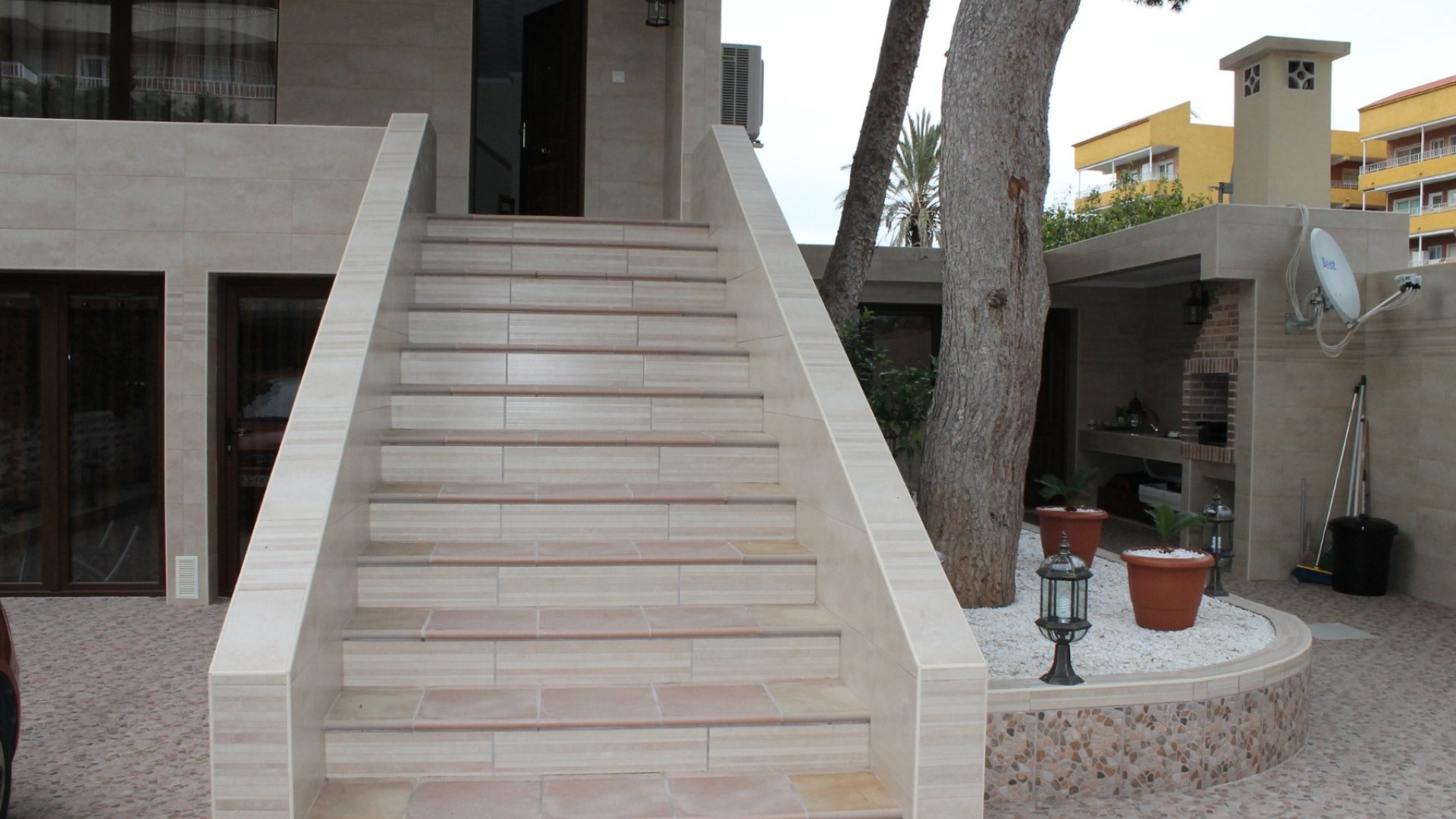 Resale - Townhouse -
Punta Prima