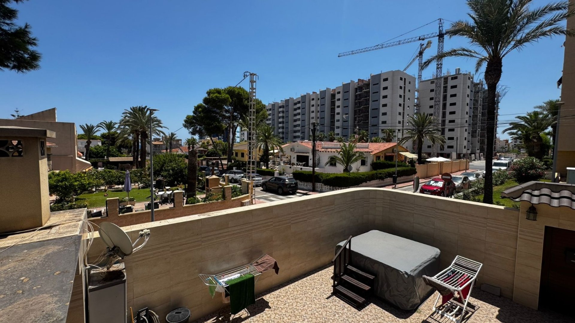 Resale - Townhouse -
Punta Prima