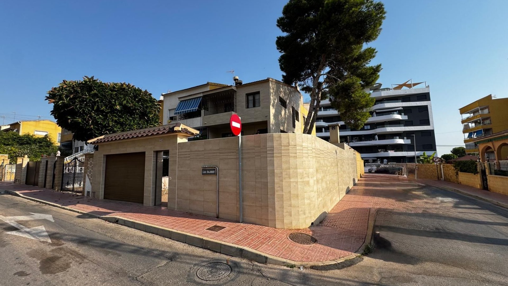 Resale - Townhouse -
Punta Prima