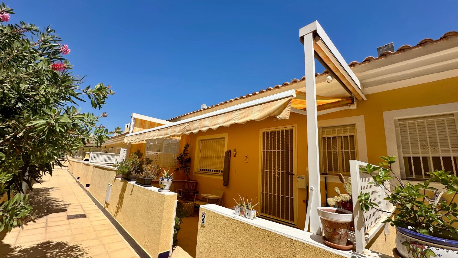 Resale - Townhouse -
Rojales - Benimar