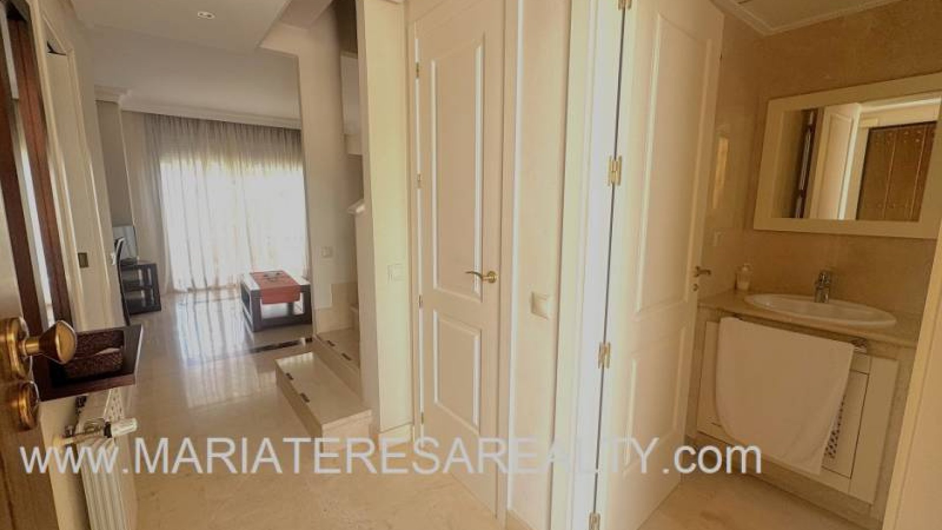 Resale - Townhouse -
San Javier - Roda