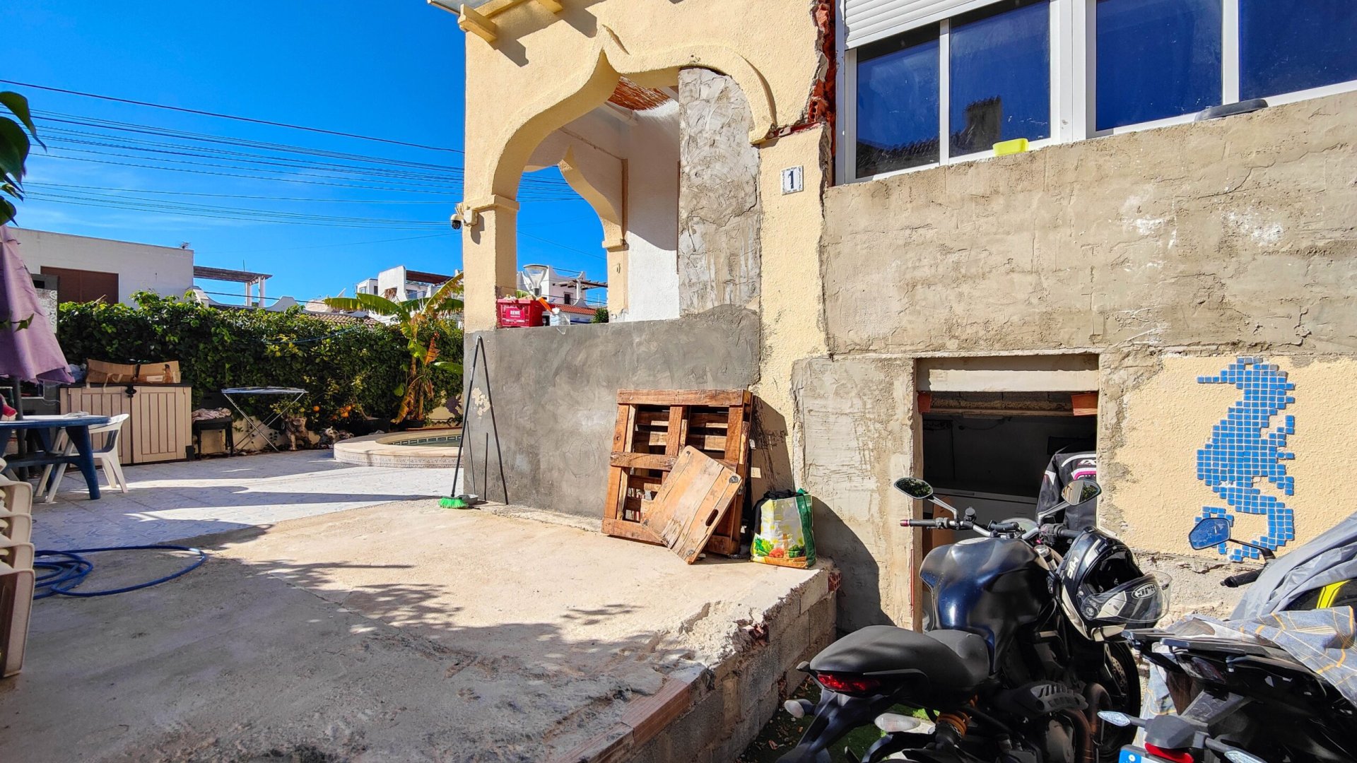 Resale - Townhouse -
San Miguel de Salinas