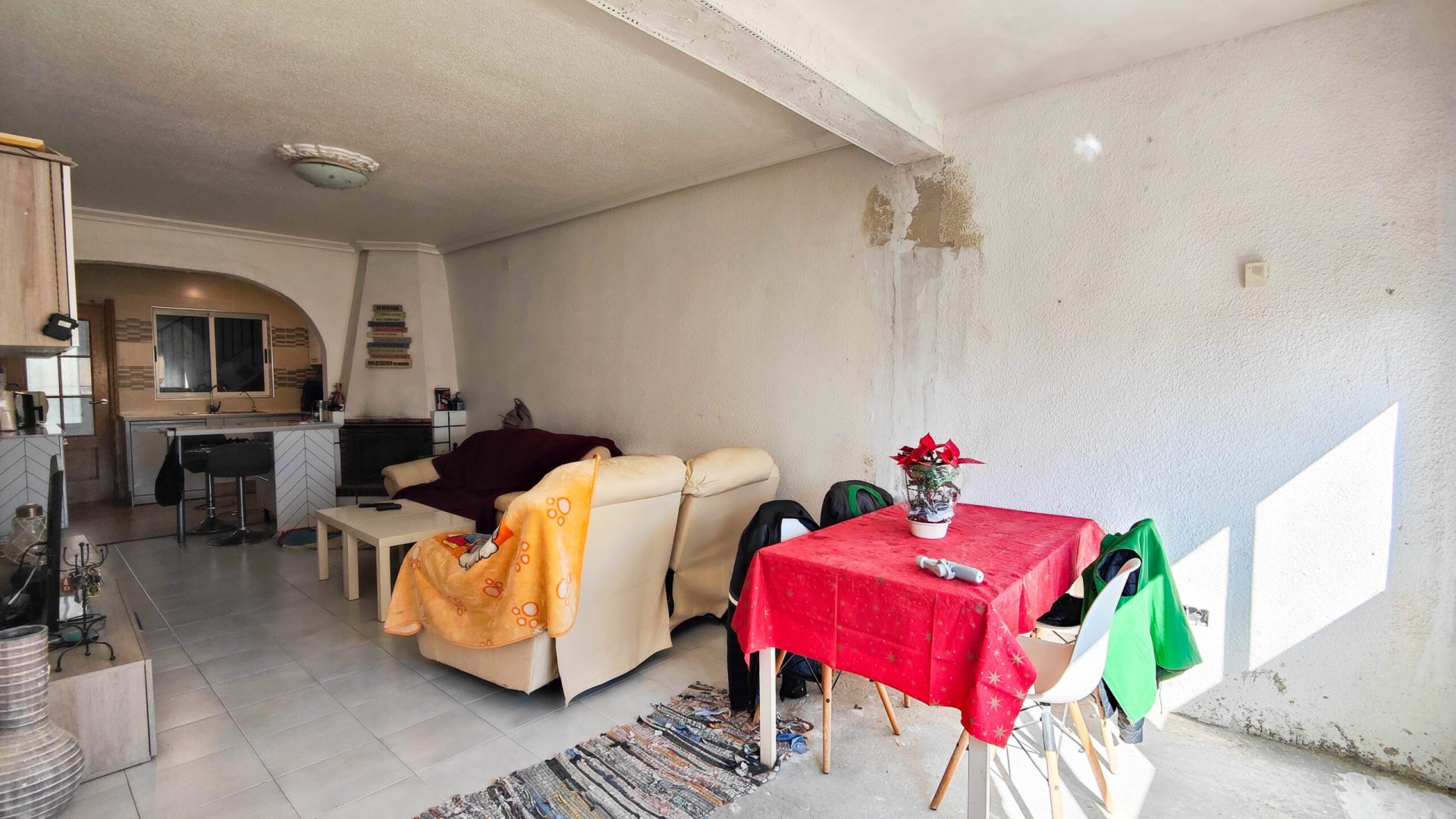 Resale - Townhouse -
San Miguel de Salinas