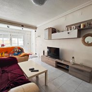 Resale - Townhouse -
San Miguel de Salinas