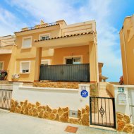 Resale - Townhouse -
San Miguel de Salinas