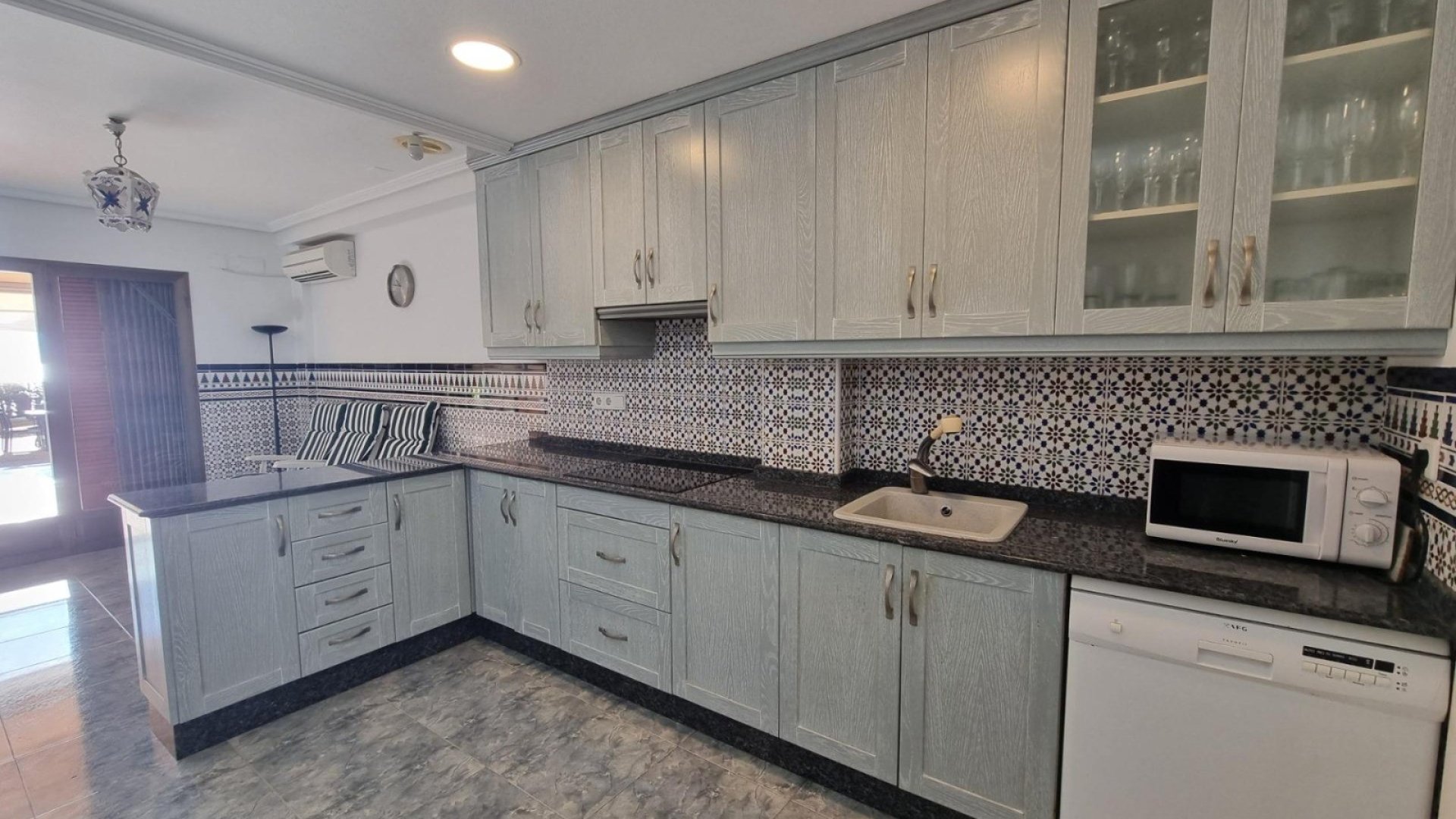 Resale - Townhouse -
Santa Pola - Playa del Este