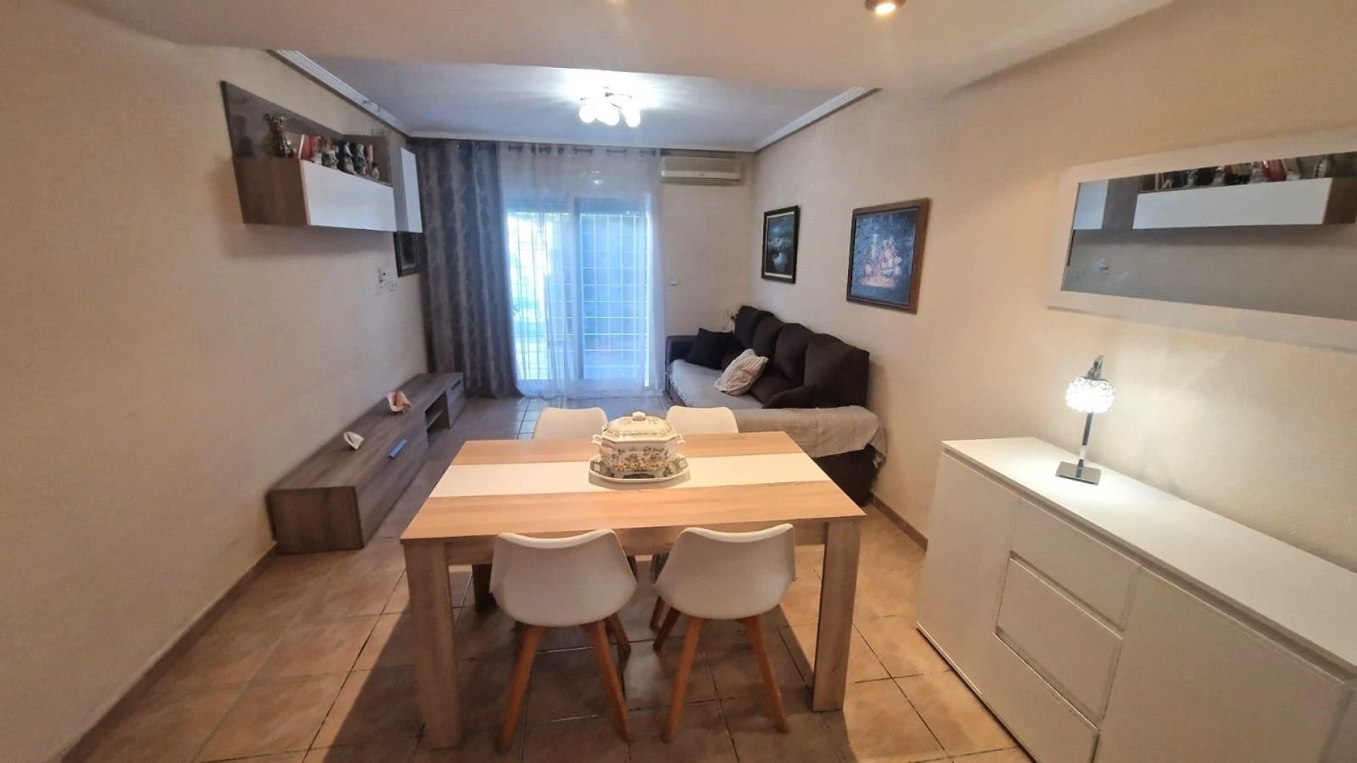 Resale - Townhouse -
Torrevieja - Aguas Nuevas