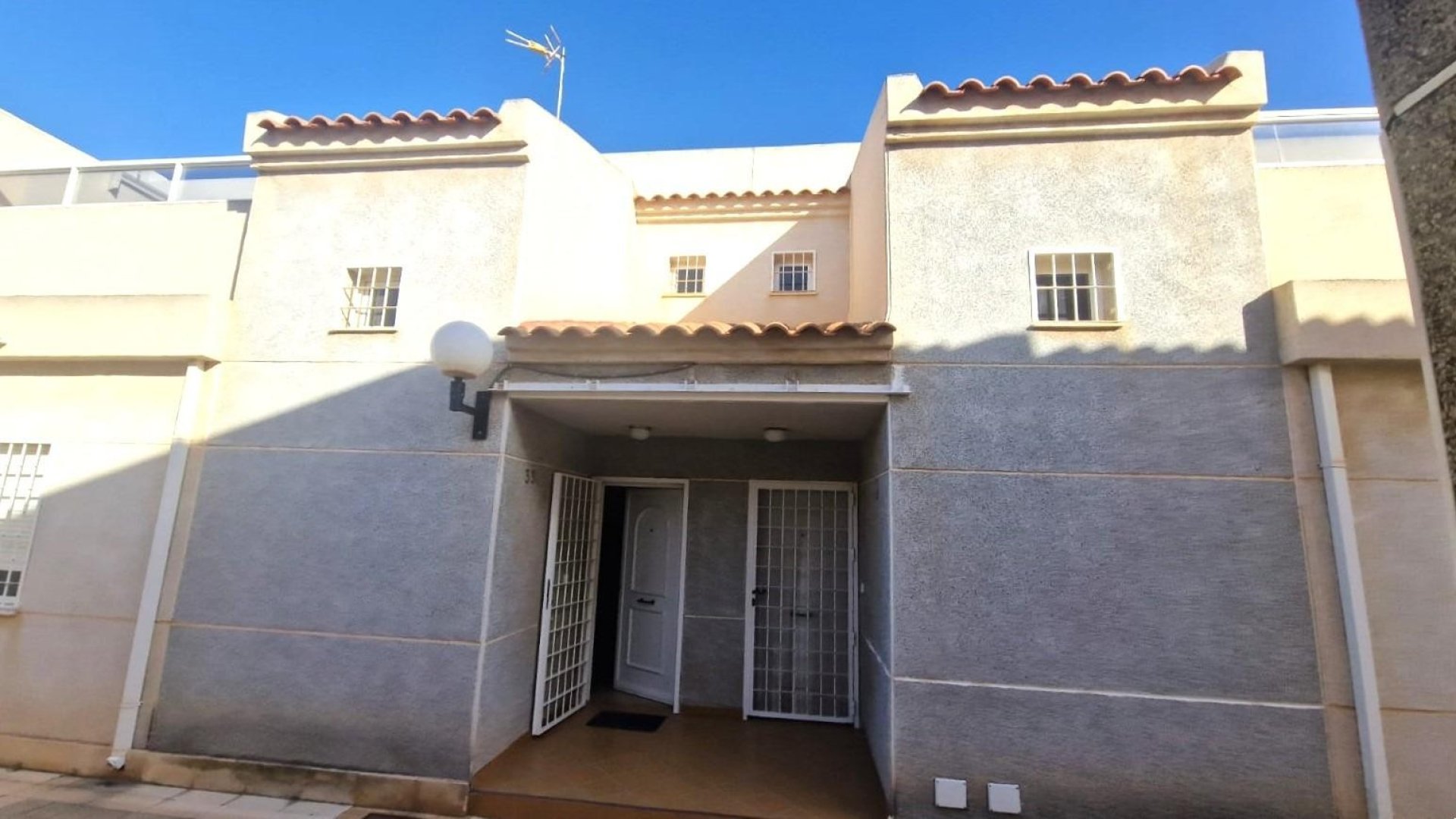 Resale - Townhouse -
Torrevieja - Aguas Nuevas