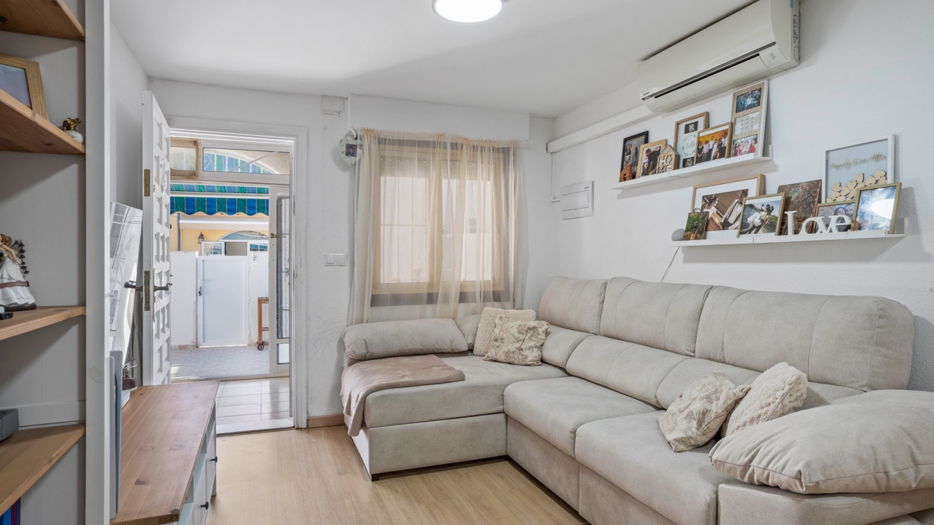 Resale - Townhouse -
Torrevieja - La Siesta