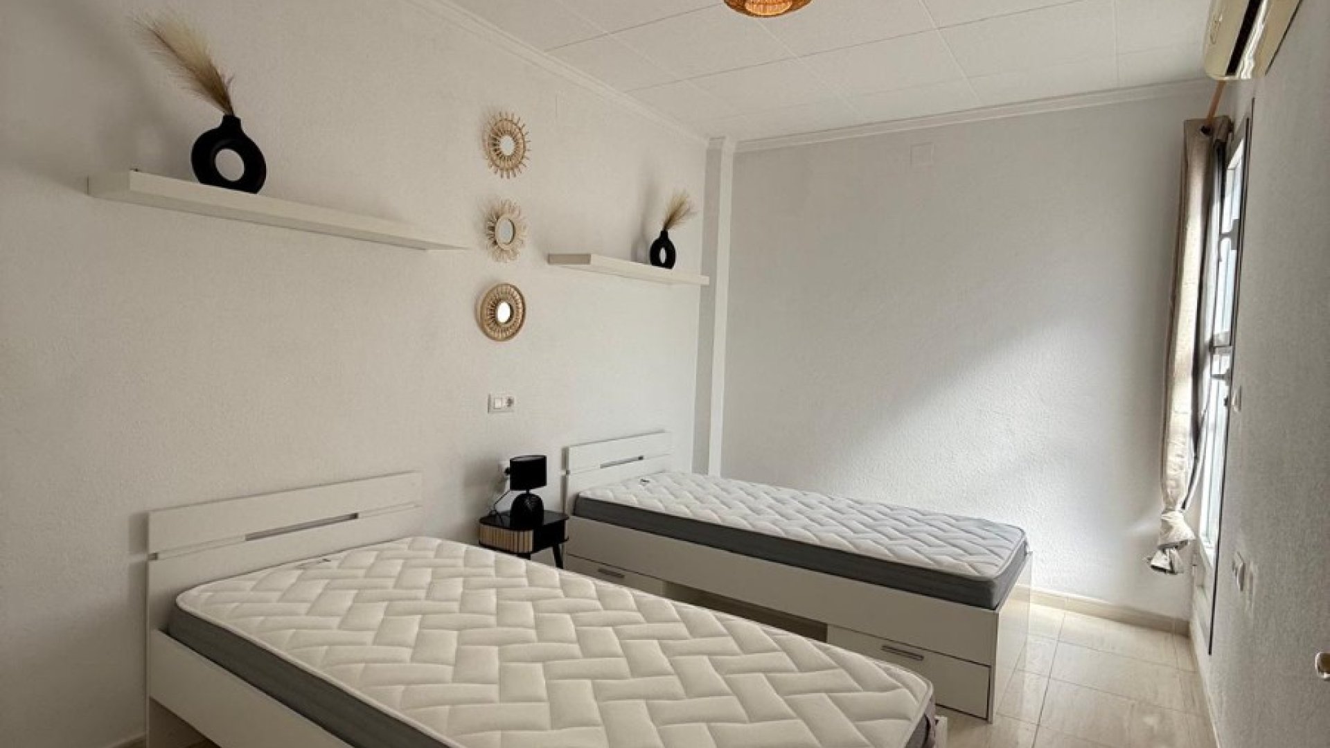 Resale - Townhouse -
Torrevieja - La Siesta