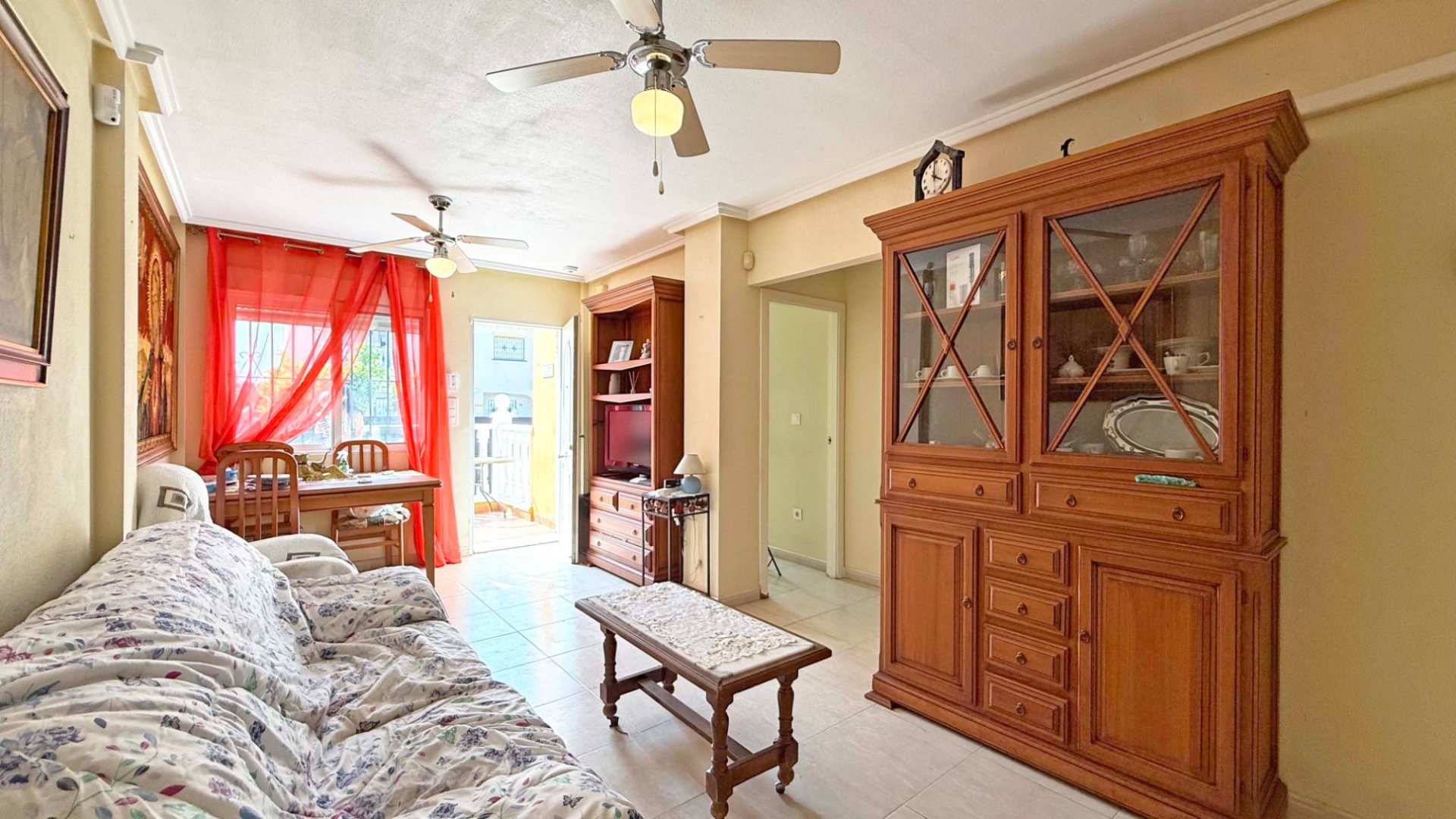 Resale - Townhouse -
Torrevieja - La Siesta