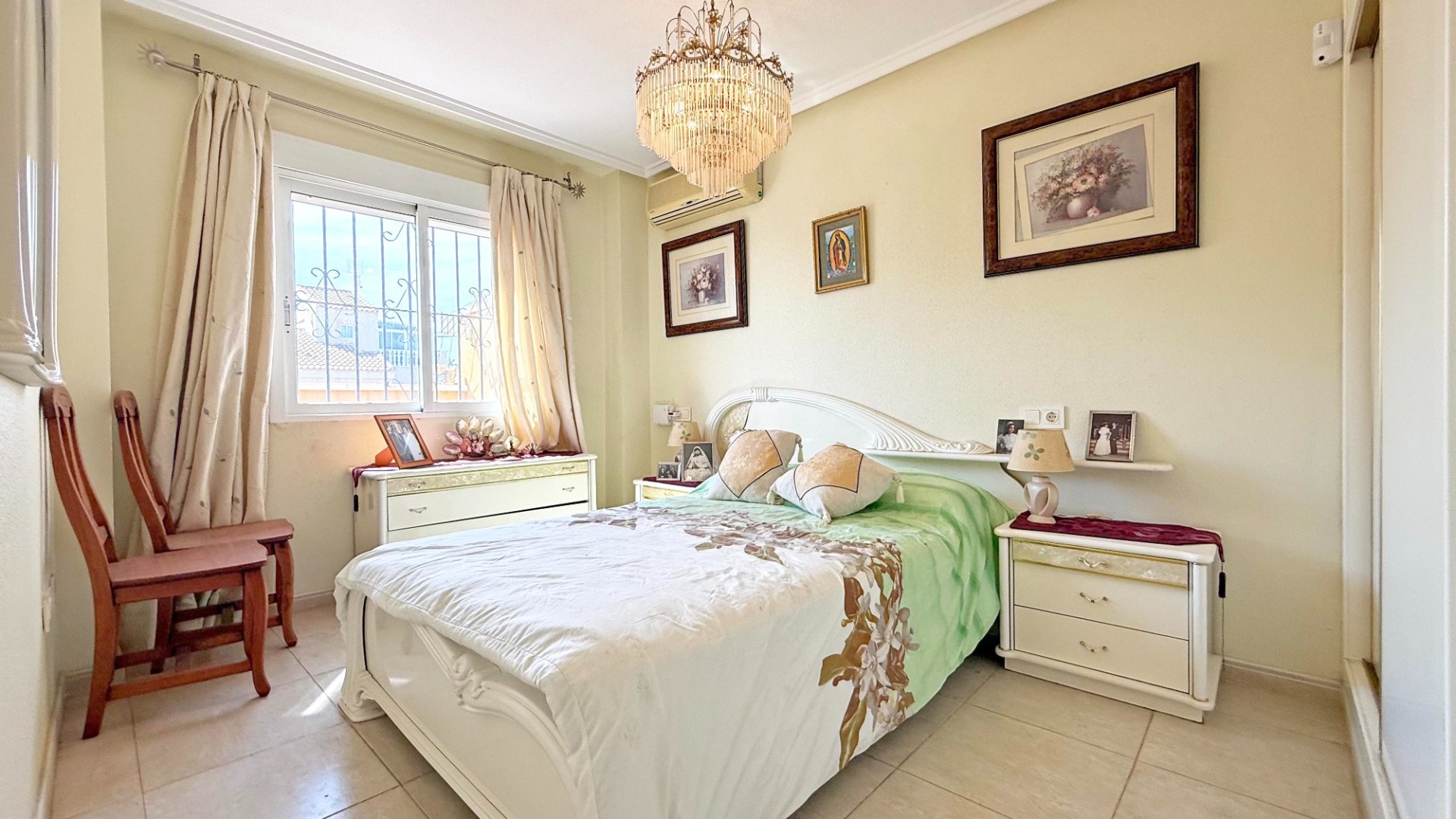 Resale - Townhouse -
Torrevieja - La Siesta