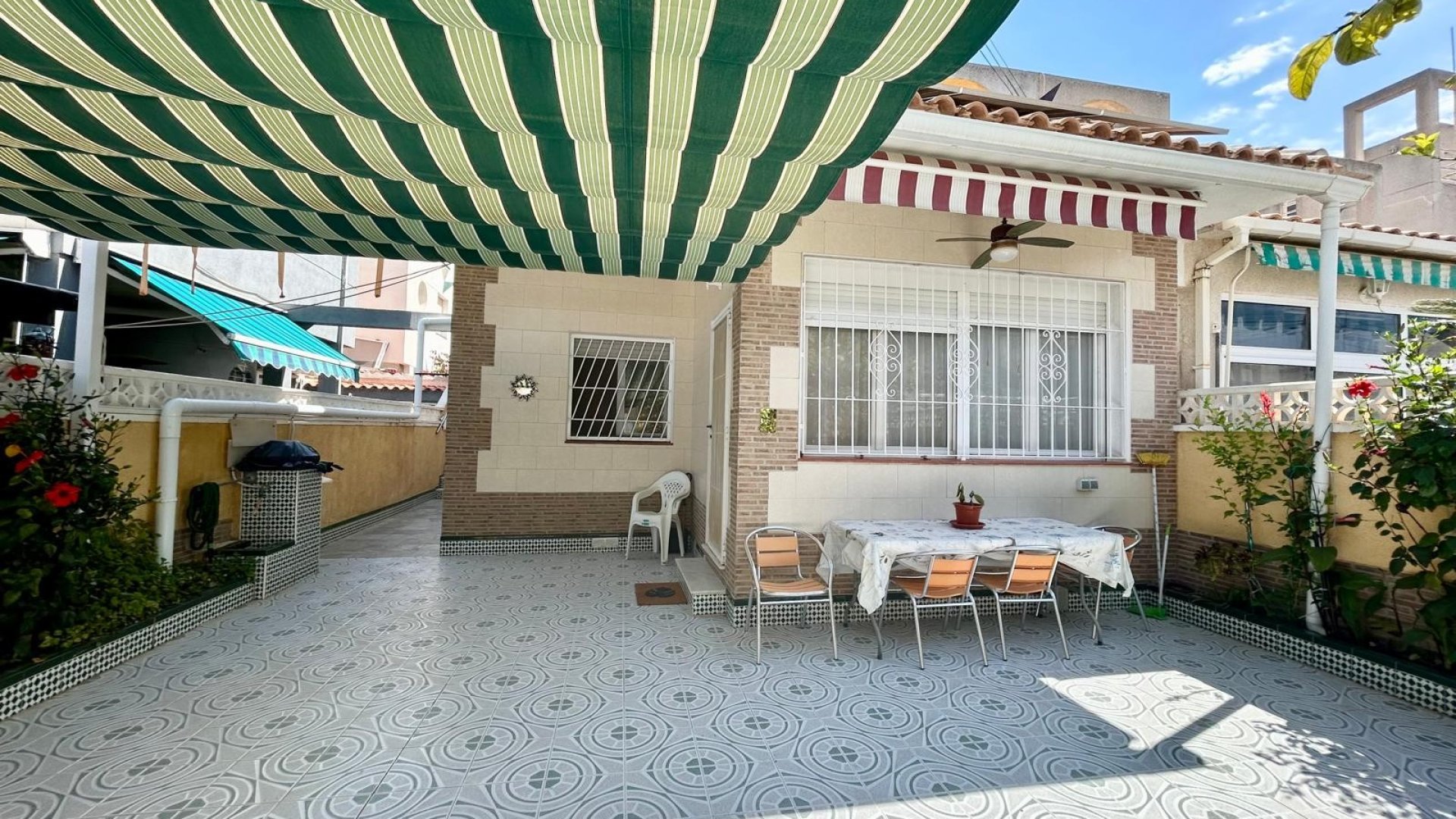 Resale - Townhouse -
Torrevieja - La Torreta