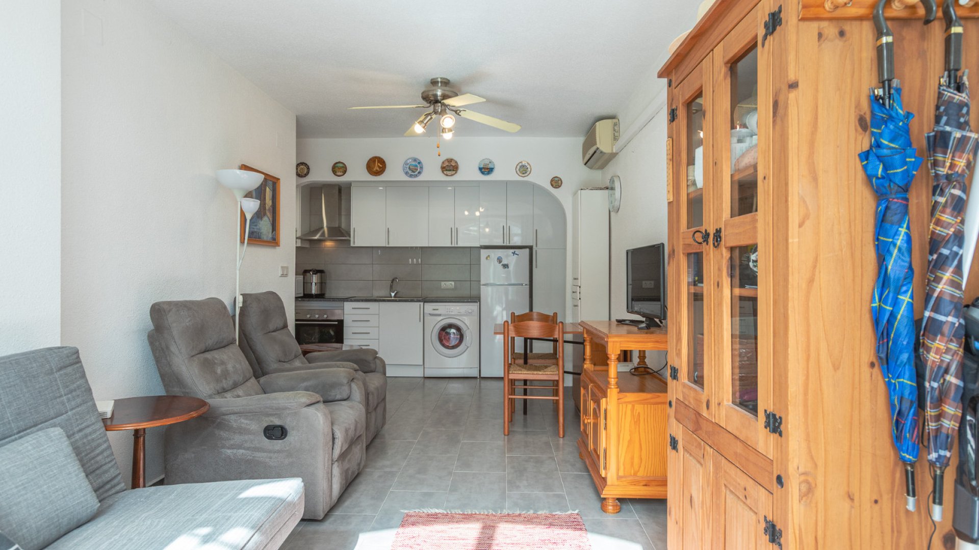 Resale - Townhouse -
Torrevieja - Lago Jardin