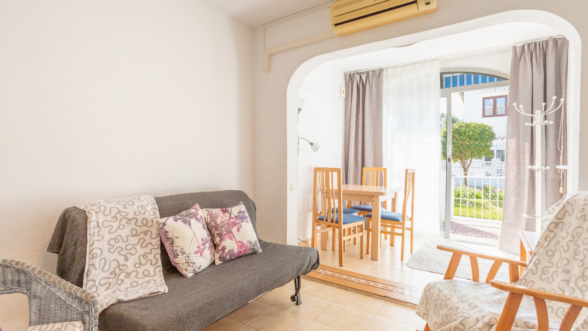 Resale - Townhouse -
Torrevieja - Lago Jardin