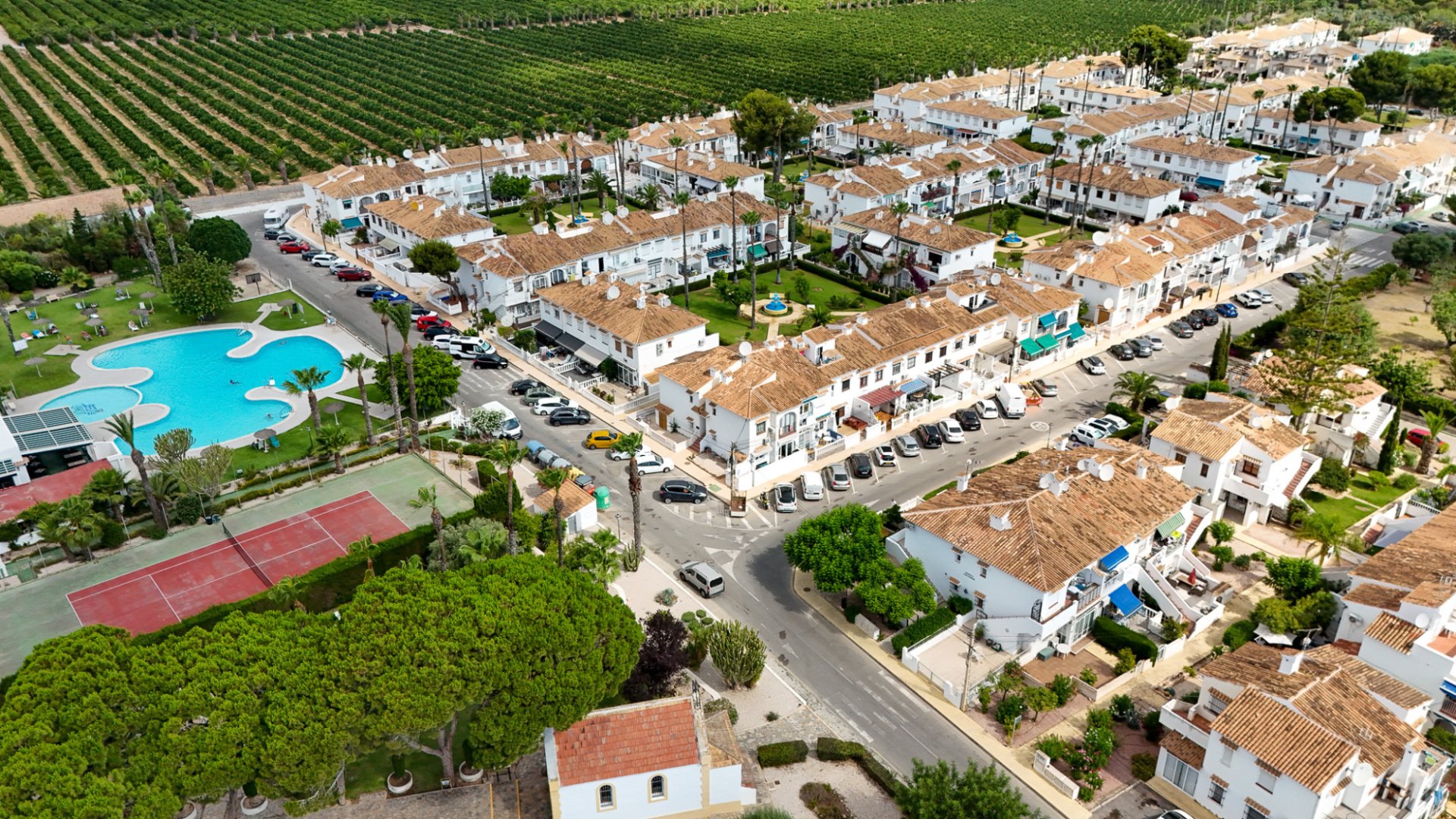 Resale - Townhouse -
Torrevieja - Lago Jardin