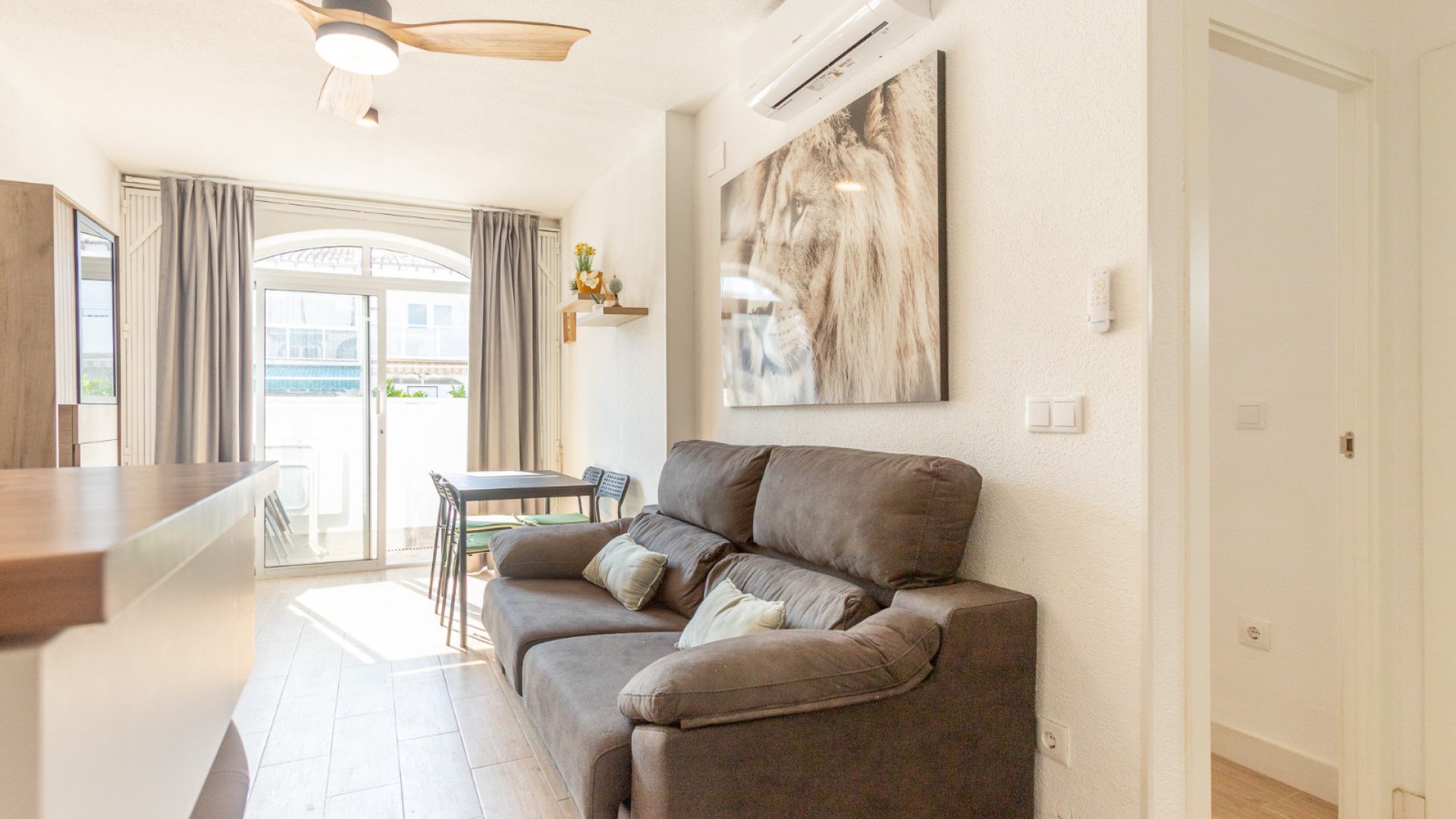 Resale - Townhouse -
Torrevieja - Lago Jardin