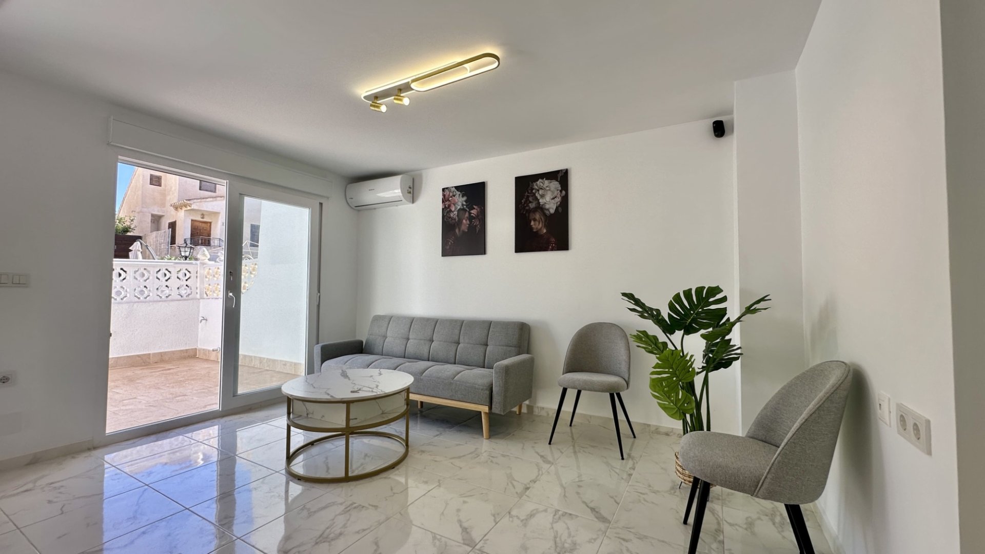 Resale - Townhouse -
Torrevieja - Los Balcones