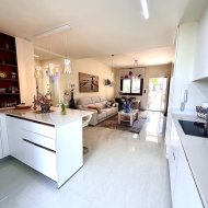 Resale - Townhouse -
Torrevieja - Los Balcones