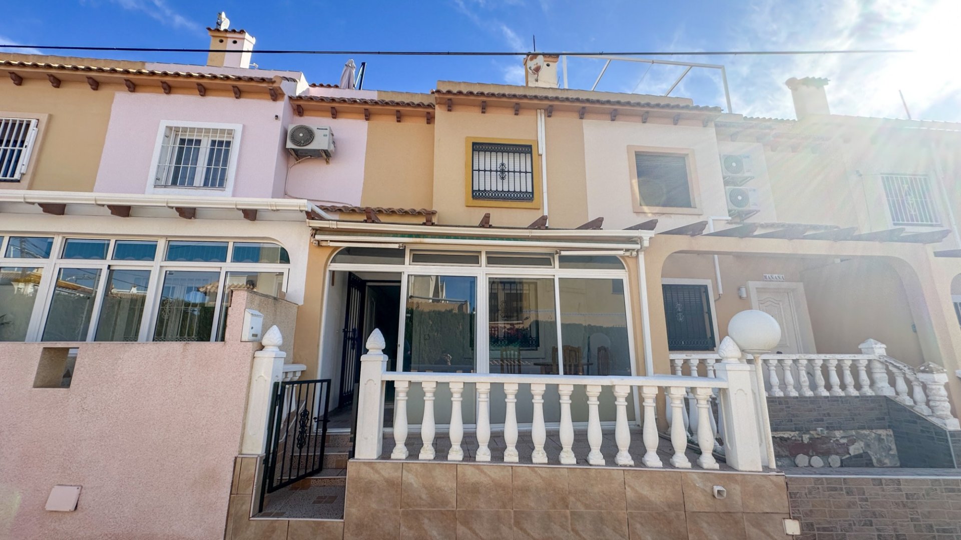 Resale - Townhouse -
Torrevieja - Nueva Torrevieja