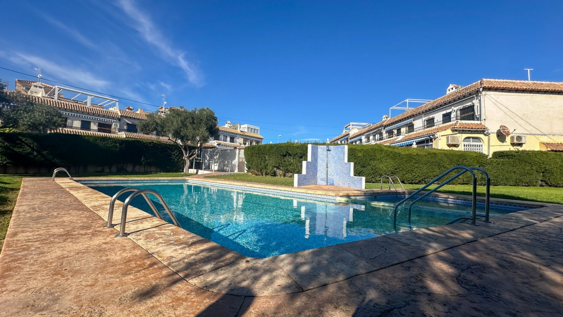 Resale - Townhouse -
Torrevieja - Nueva Torrevieja