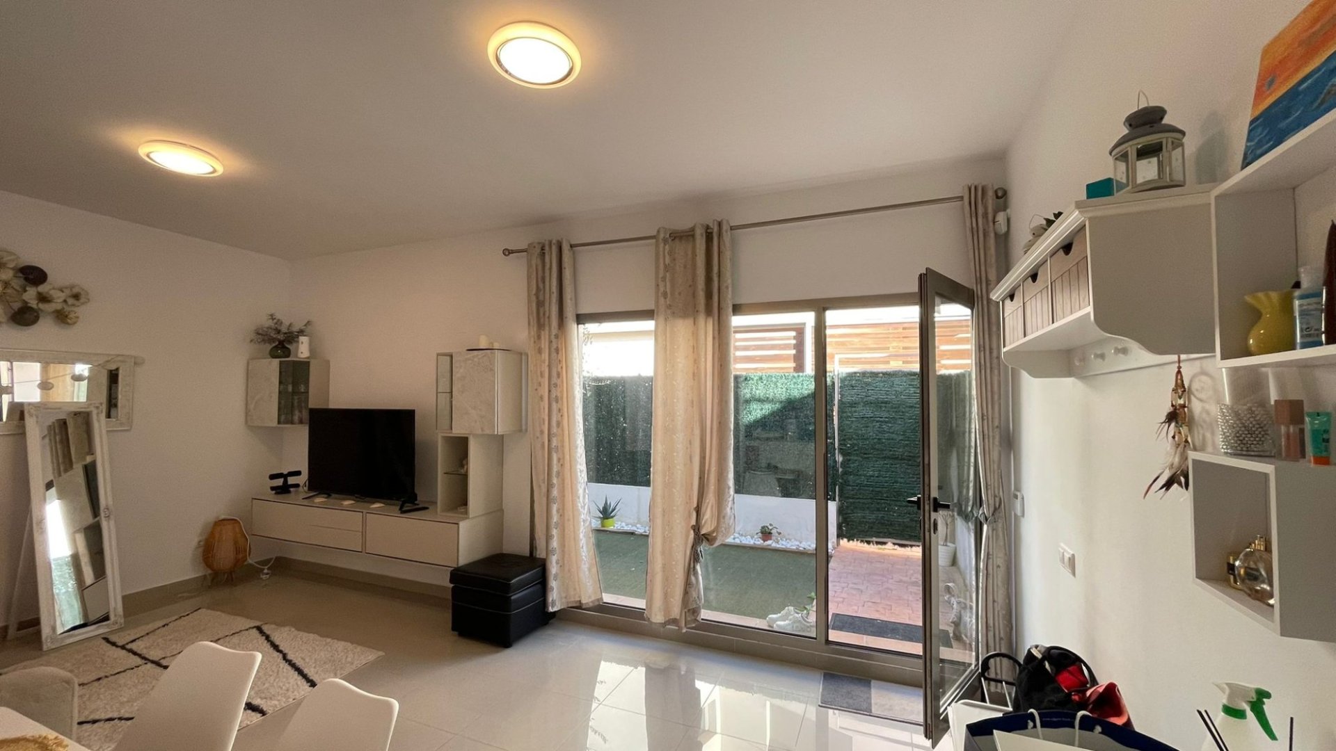 Resale - Townhouse -
Torrevieja - Punta Prima