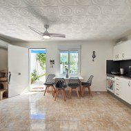 Resale - Townhouse -
Torrevieja - Torreta - Salado