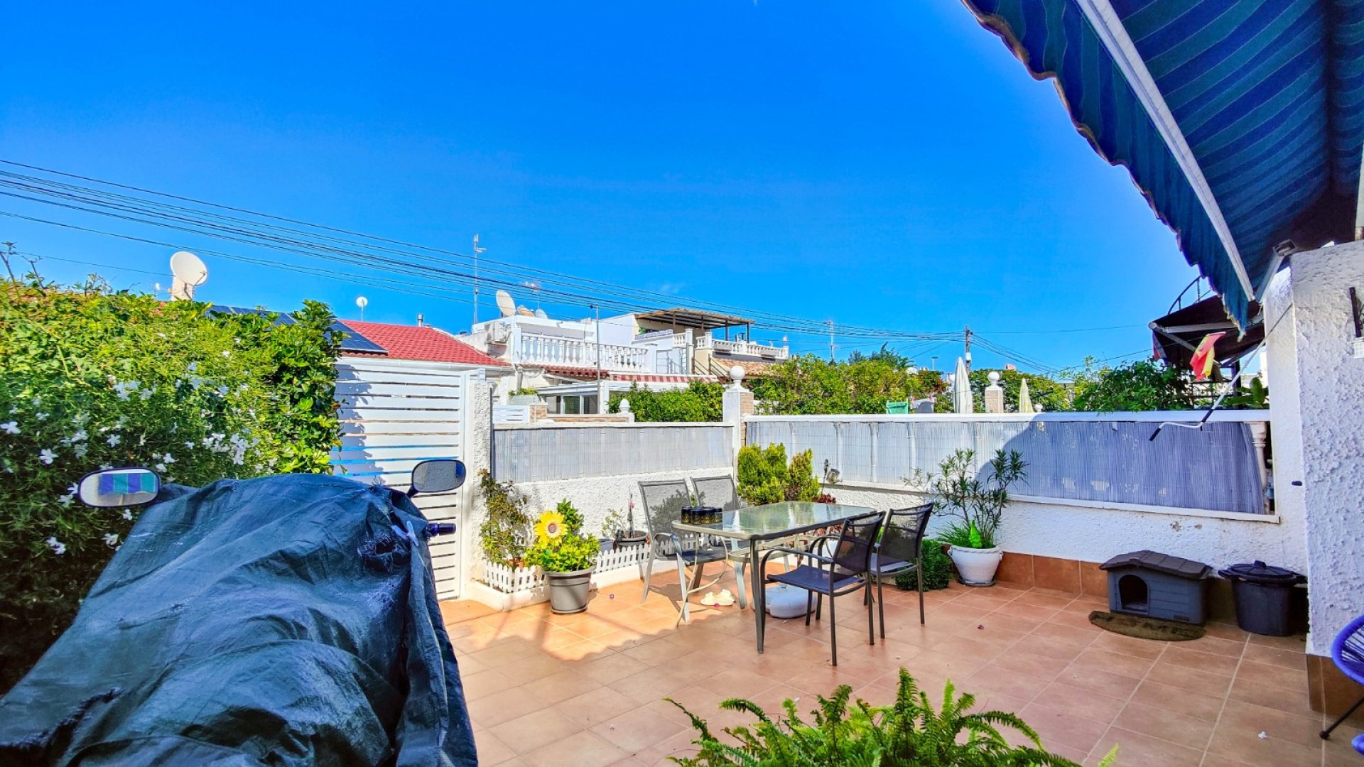 Resale - Townhouse -
Torrevieja - Torreta - Salado