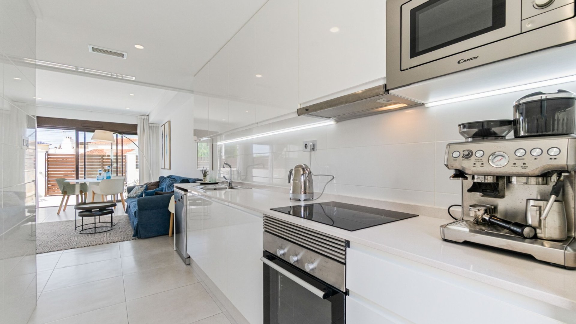 Resale - Townhouse -
Torrevieja