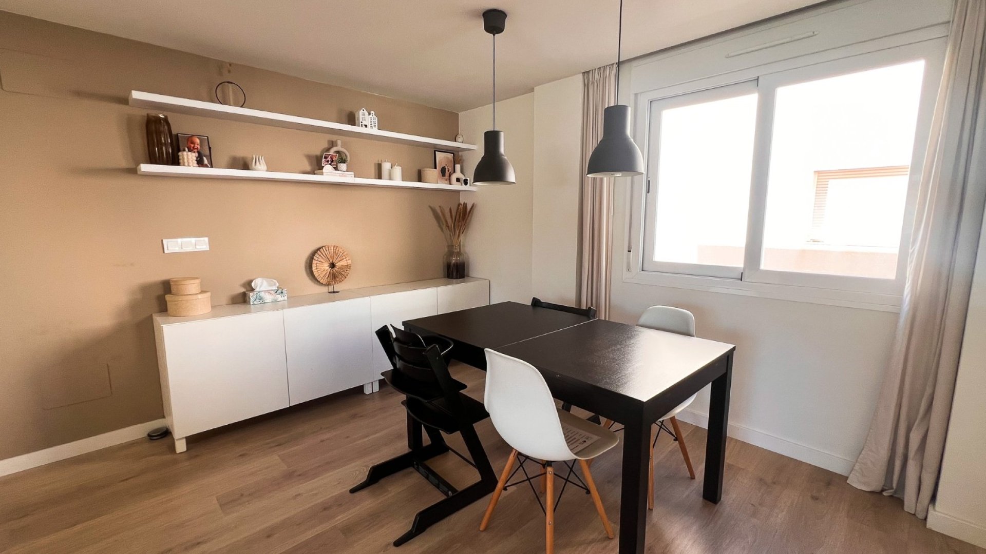 Resale - Townhouse -
Torrevieja