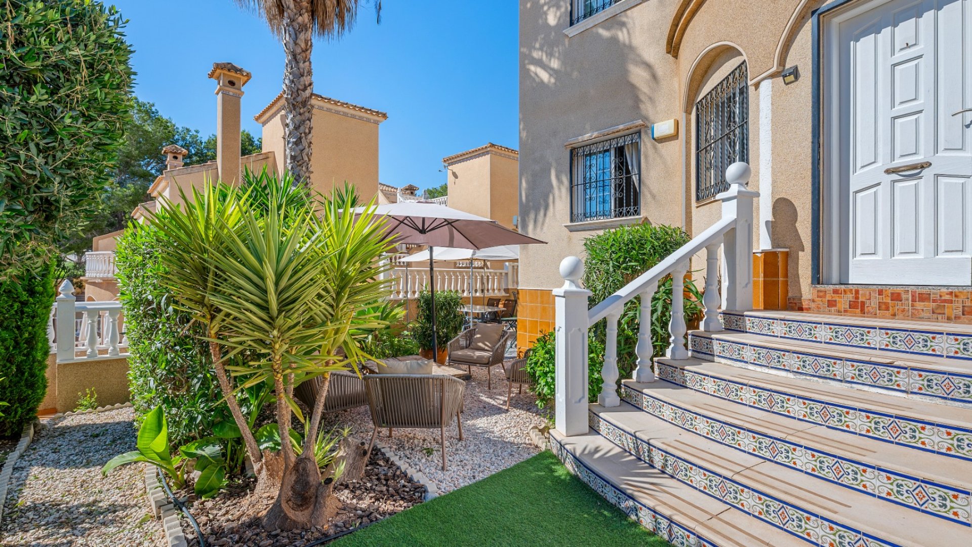 Resale - Townhouse -
Villamartín - Costa Blanca