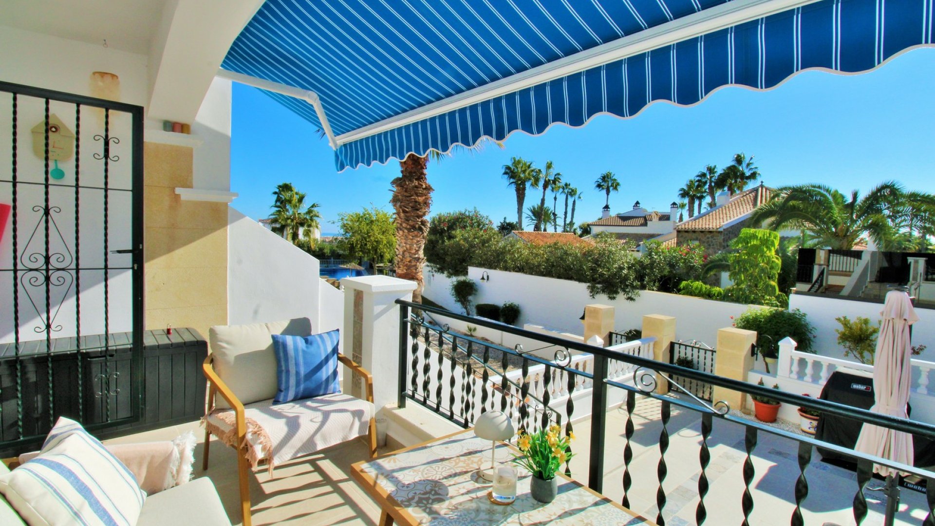 Resale - Townhouse -
Villamartín - Las Violetas