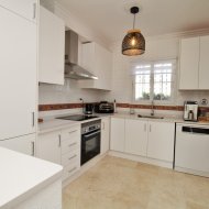 Resale - Townhouse -
Villamartín - Las Violetas