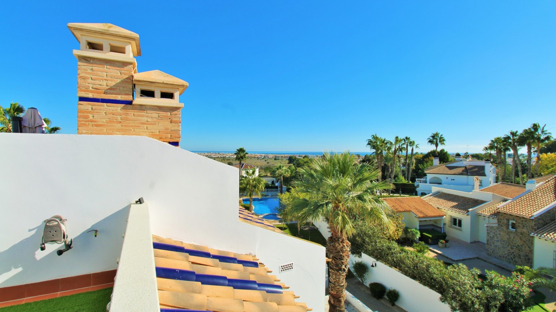 Resale - Townhouse -
Villamartín - Las Violetas